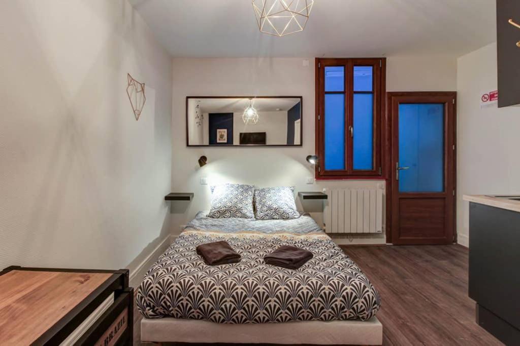Studio Le Petit Prince - Topdestination Dijon - Centre Ville - Classe 3 Etoiles 外观 照片