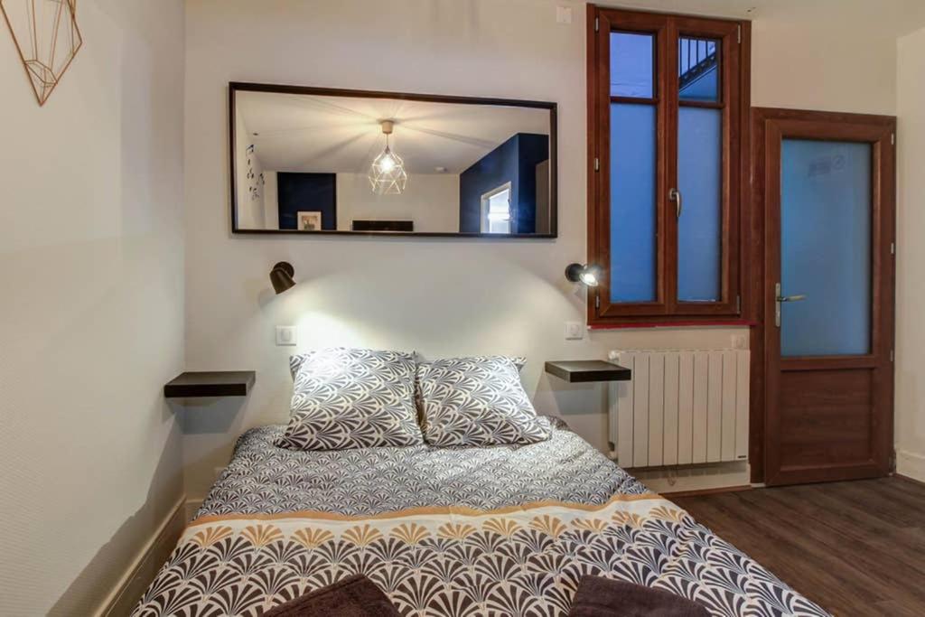 Studio Le Petit Prince - Topdestination Dijon - Centre Ville - Classe 3 Etoiles 外观 照片