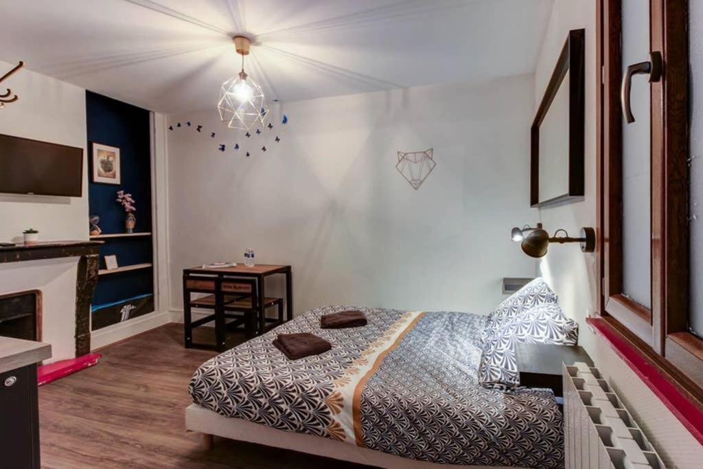 Studio Le Petit Prince - Topdestination Dijon - Centre Ville - Classe 3 Etoiles 外观 照片